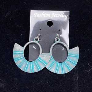 NWT Fashion Earrings Metal Grey and Teal